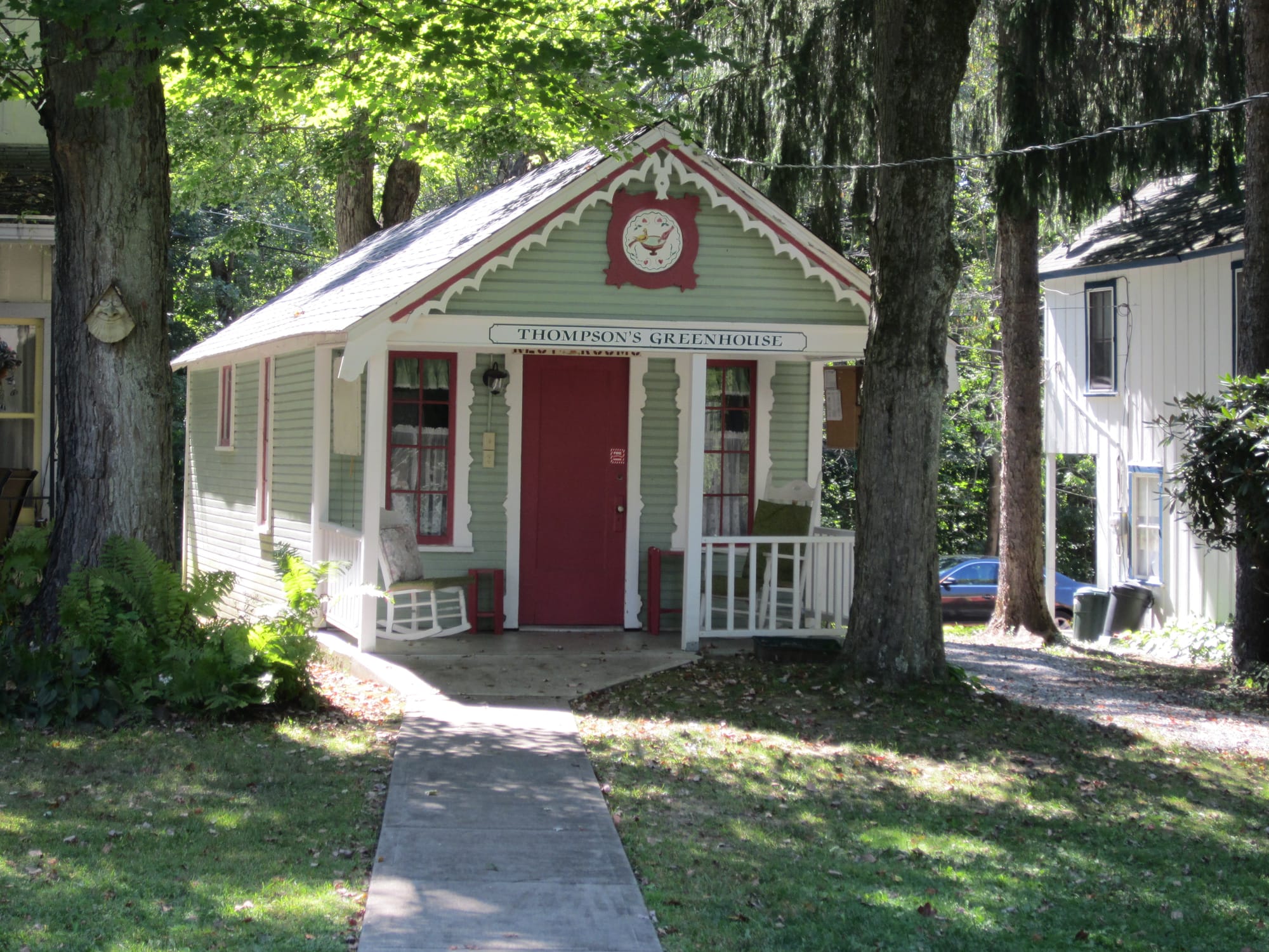 LAUNDRY AND RESTROOMS