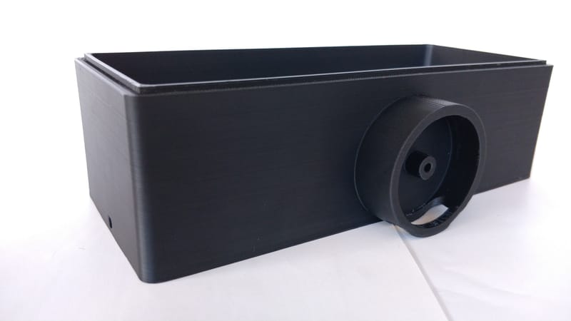 Carenagem de equipamento para monitoramento de Trânsito.