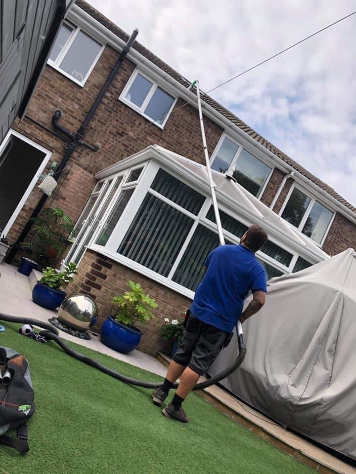 GUTTER CLEARING/CLEANING