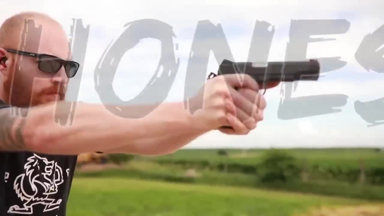 הביקורת של Honest Outlaw