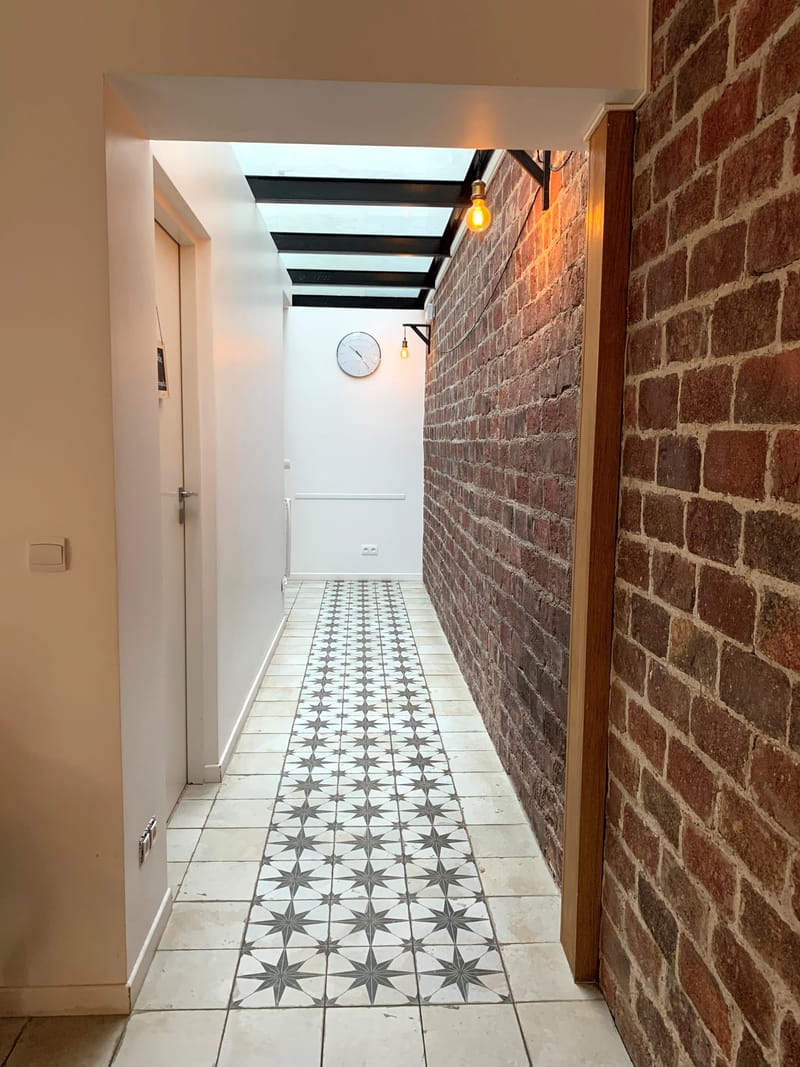 Réalisation d'un ensemble de 10 cabinets médicaux dans un bâtiment des années 40