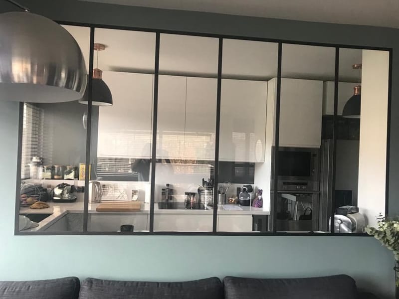 CRÉATION SUR-MESURE D'ESCALIERS, PLACARDS, MEUBLES, FAUX-PLAFONDS, PORTES...