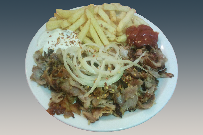 Kebap Teller mit Pommes