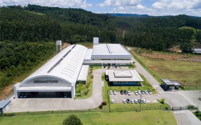 Vedamotors, com sócia italiana investe em nova fábrica em SC