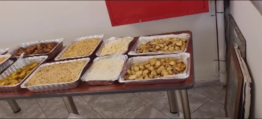 פותח את ידך - הכנת המזון