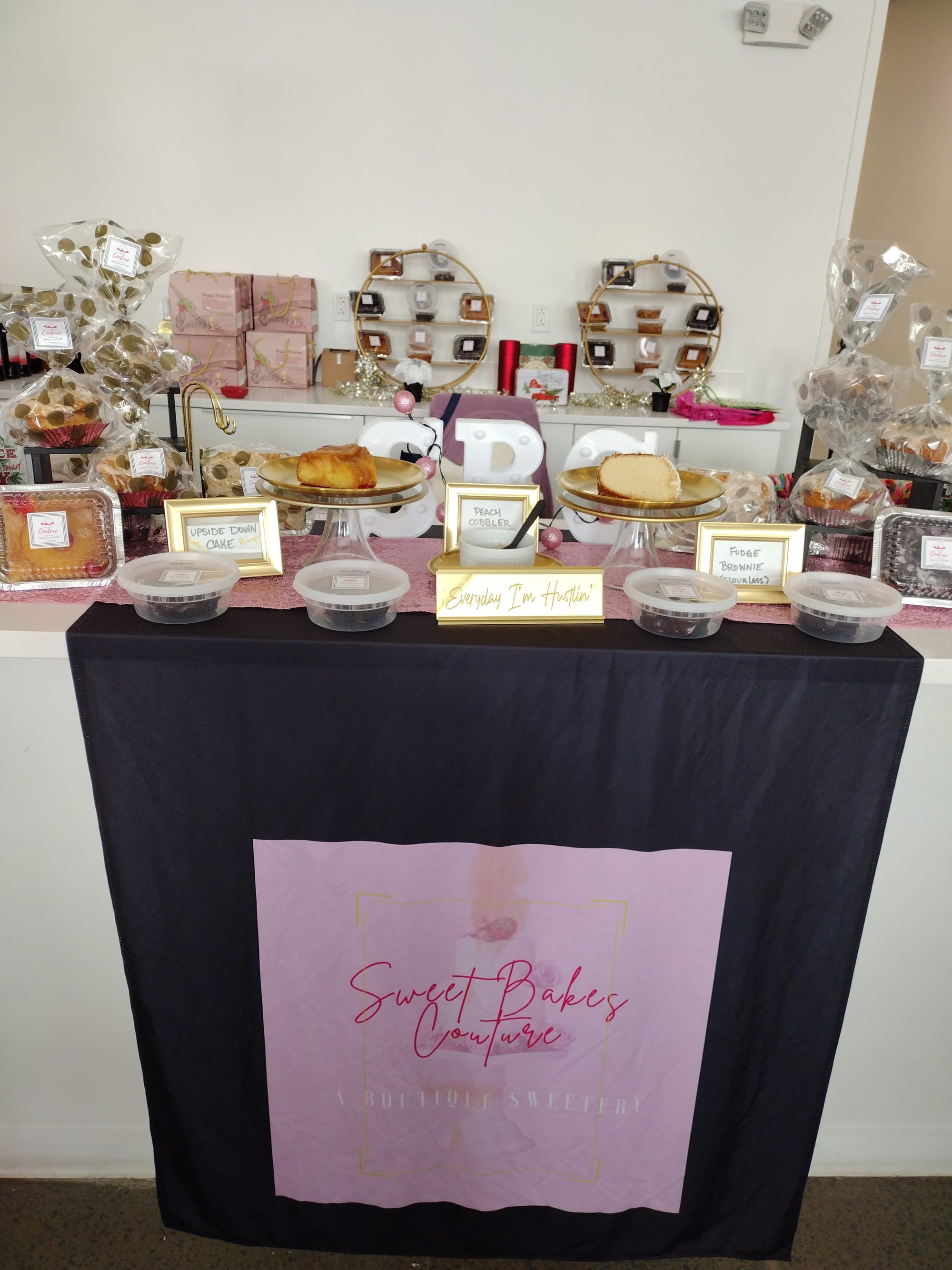 Festively Fly Holiday Market 2023