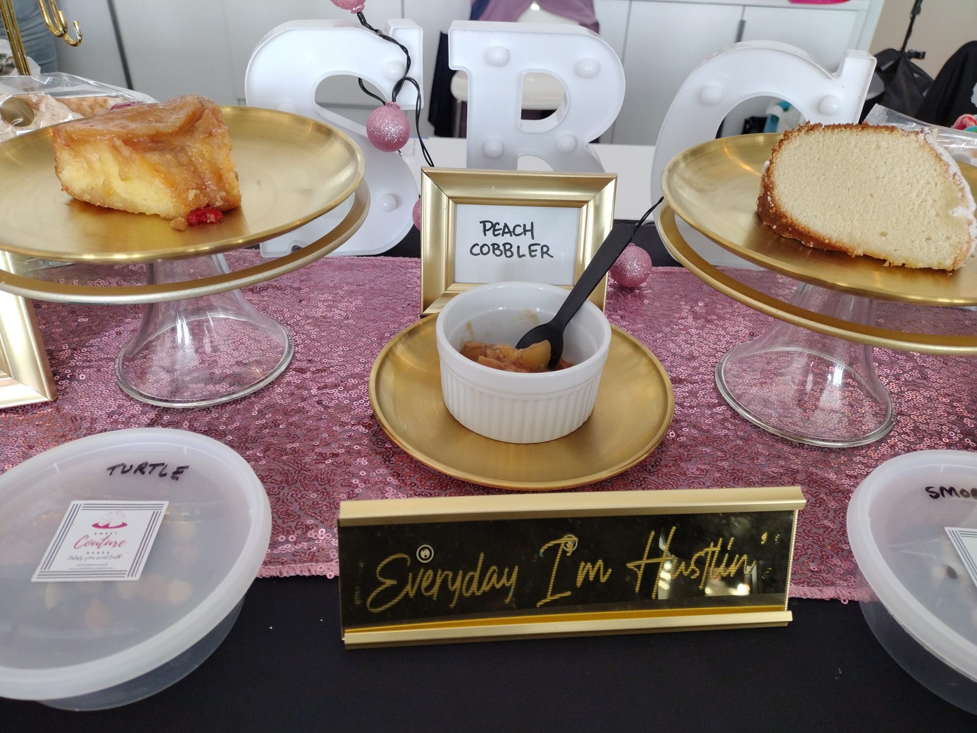 Festively Fly Holiday Market 2023