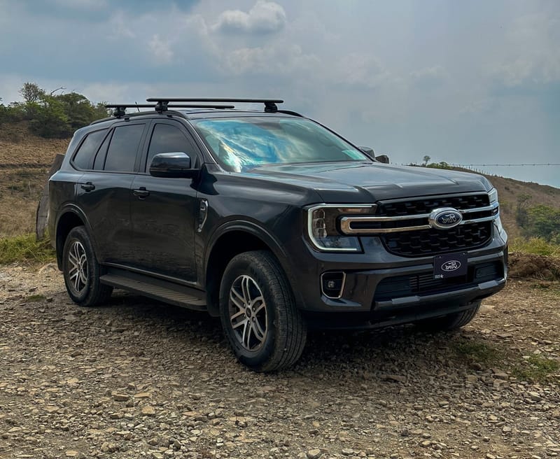 Deluxe Transportation