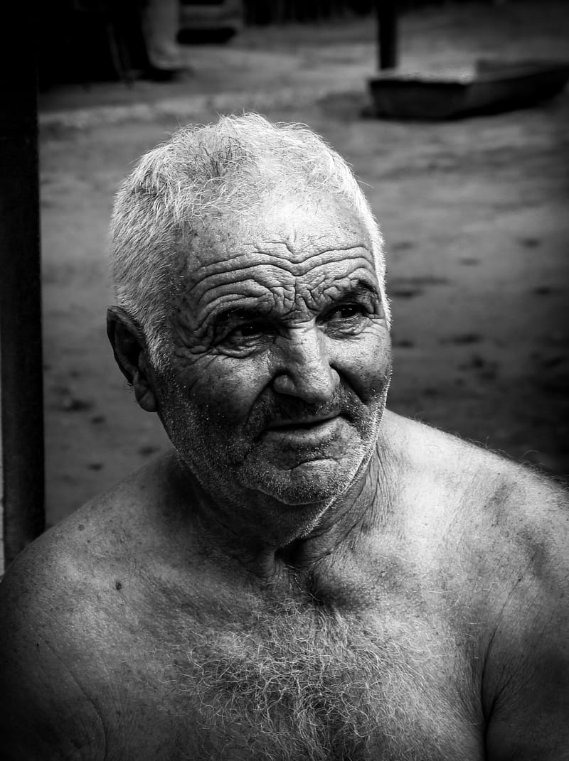 Through my lens, I capture timeless moments, turning them into cherished stories of beauty and emotion.