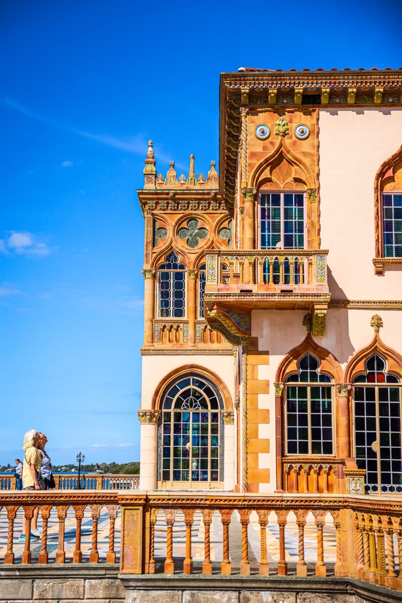 Showcasing the soul of structures, my architecture photography frames the beauty and design in every building.