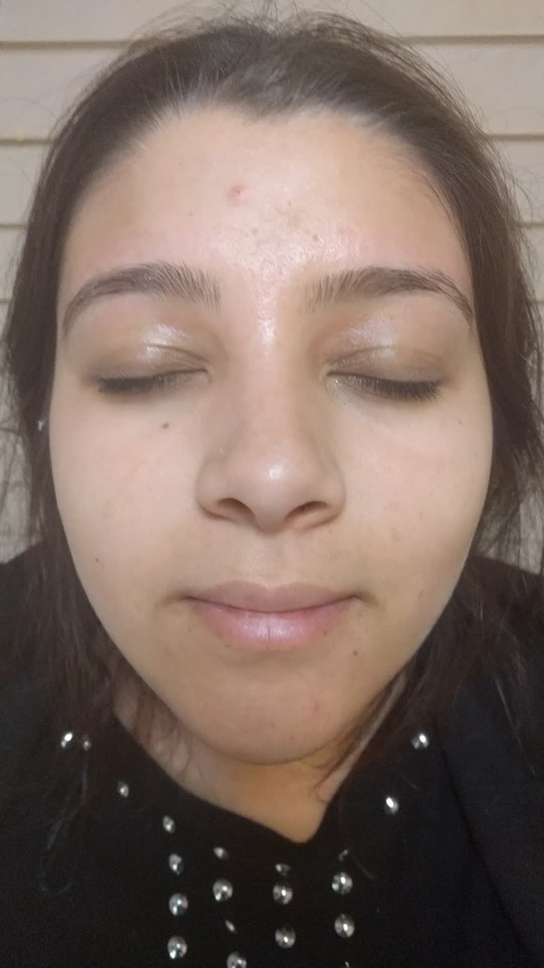 Waxed and Shaped Brows
