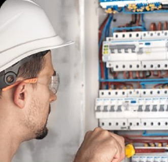 בדיקות חשמל