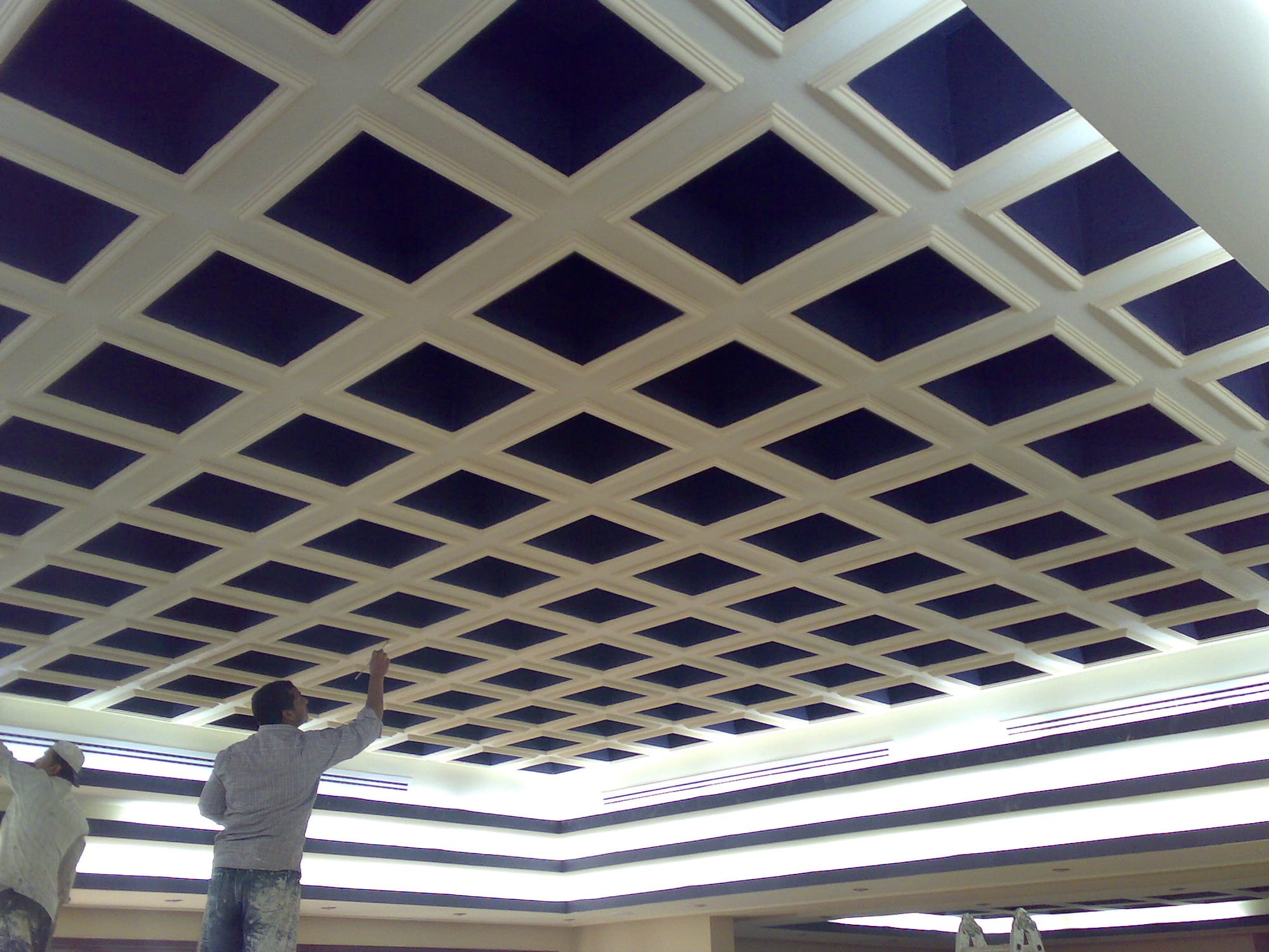 الاصباغ الداخلية