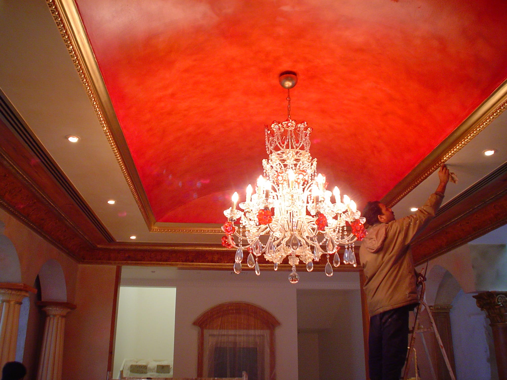 الاصباغ الداخلية