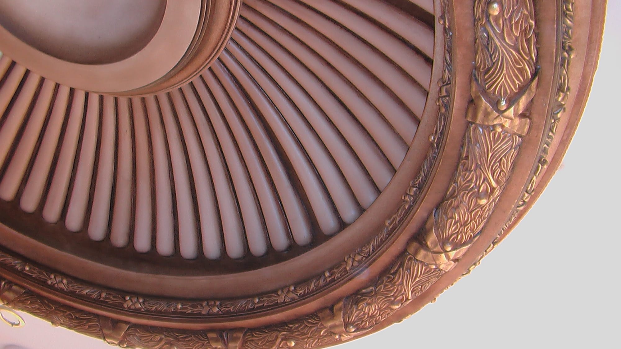 الاصباغ الداخلية