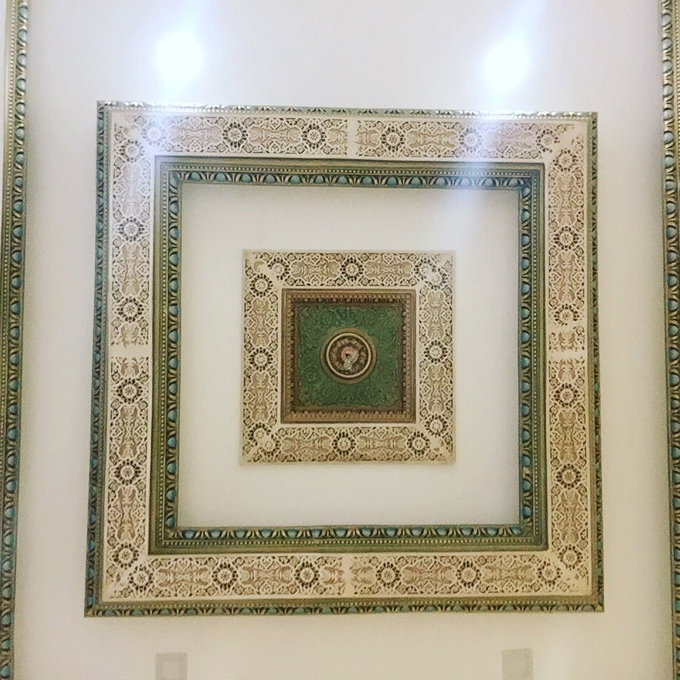 الاصباغ الداخلية