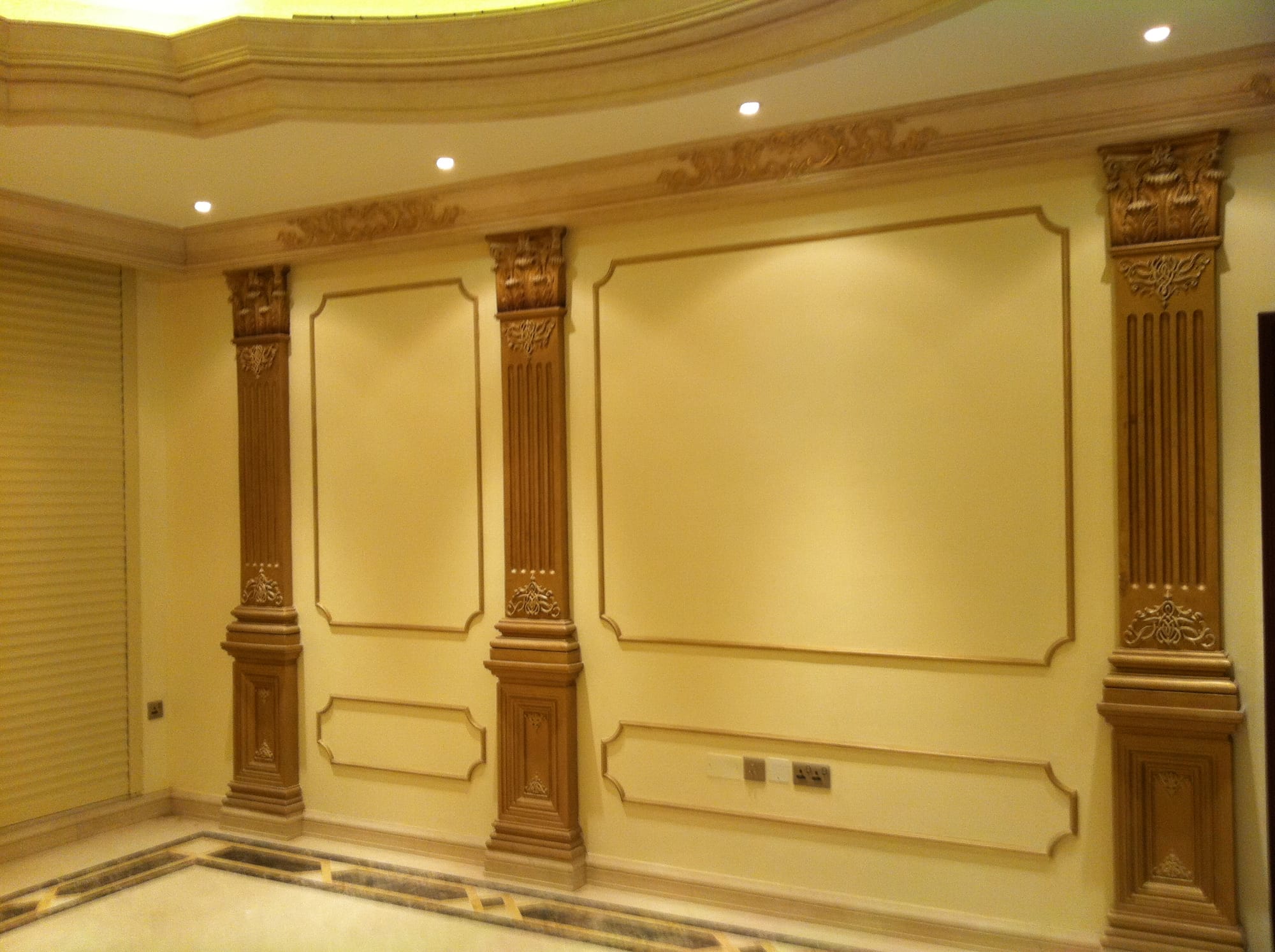 الاصباغ الداخلية