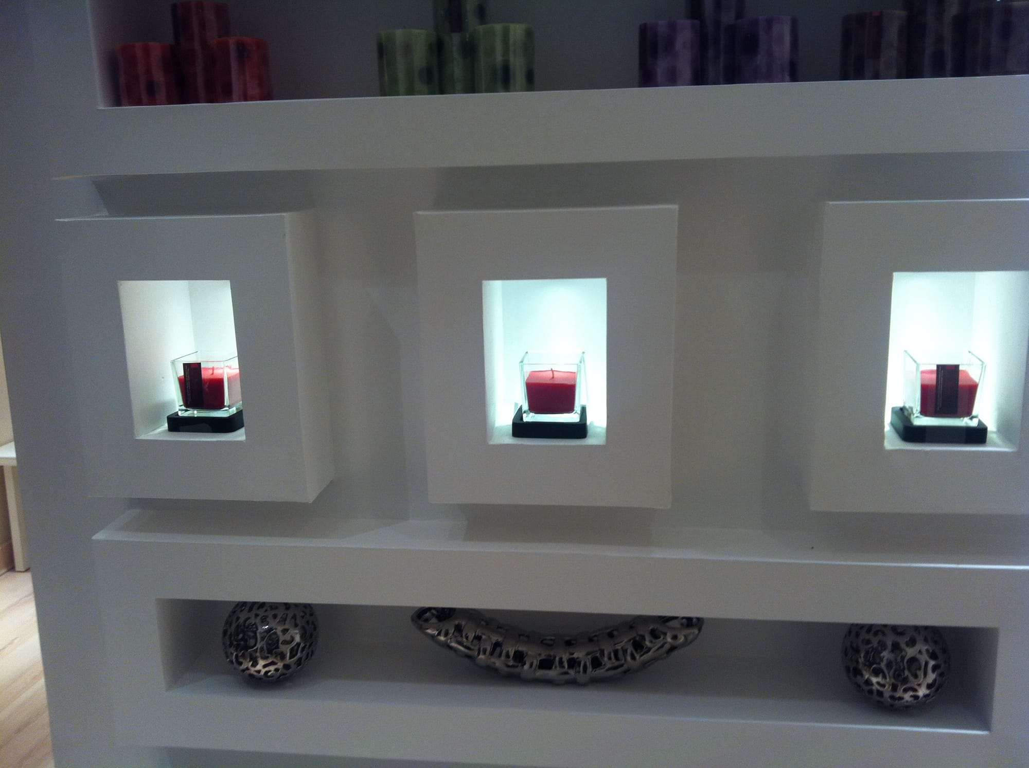 الاصباغ الداخلية