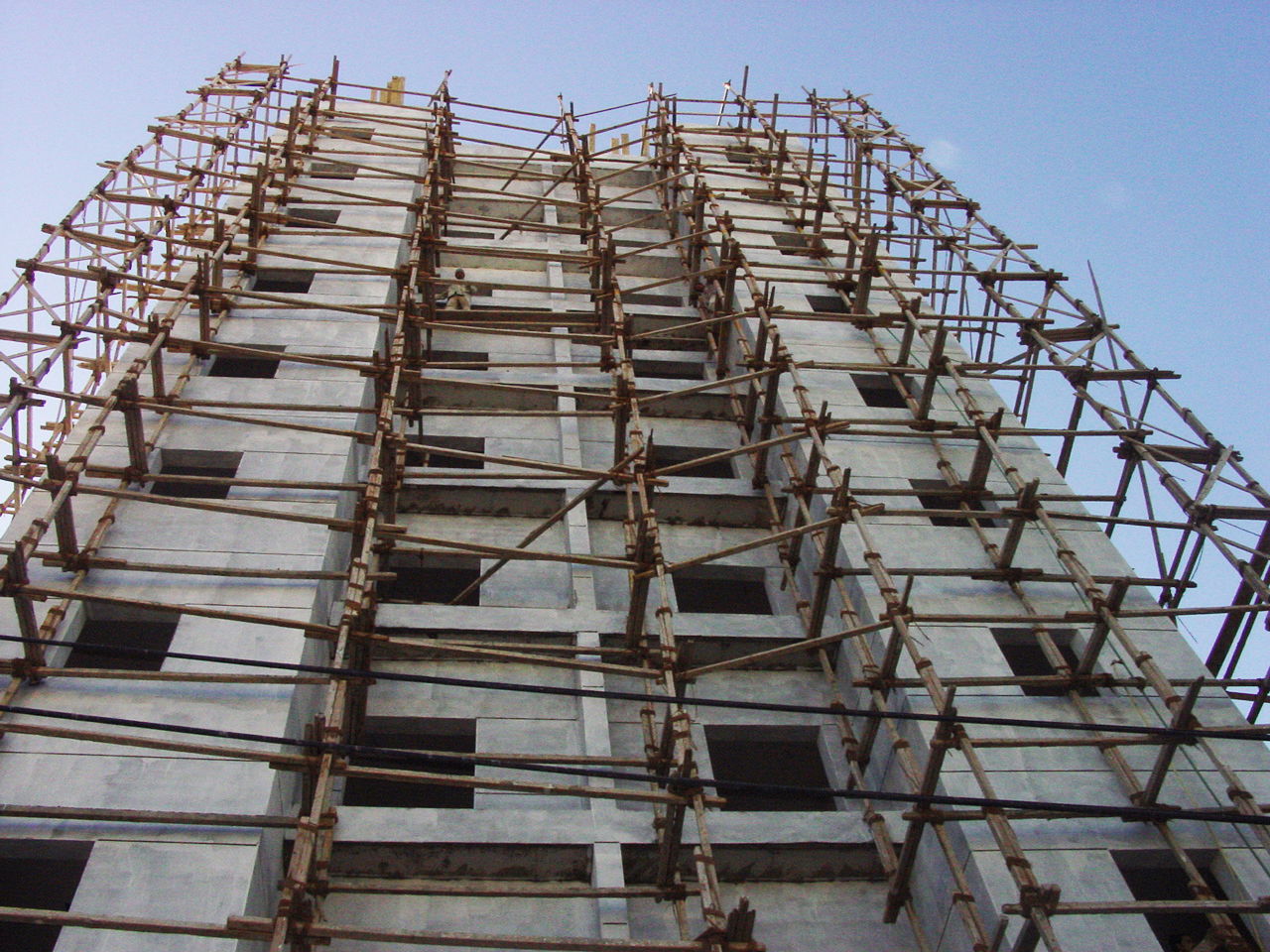 بناية سكنية - منطقة المهبولة