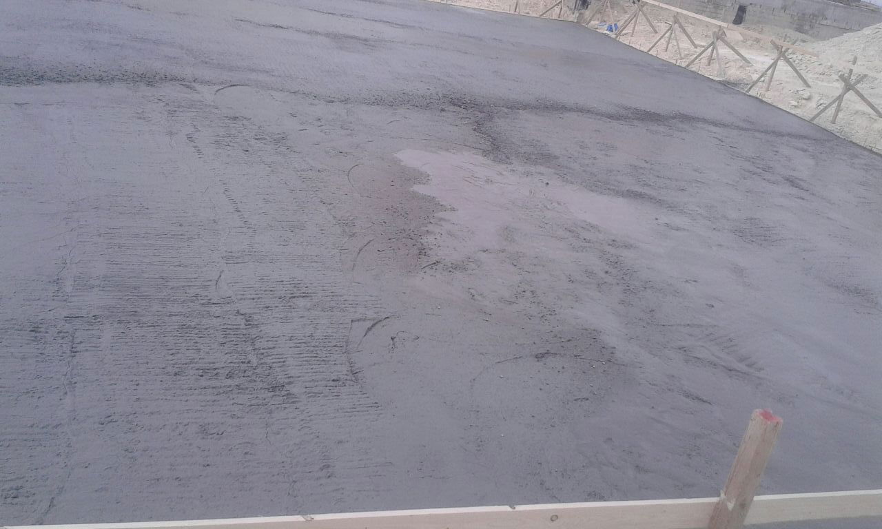 صب الخرسانة العادية