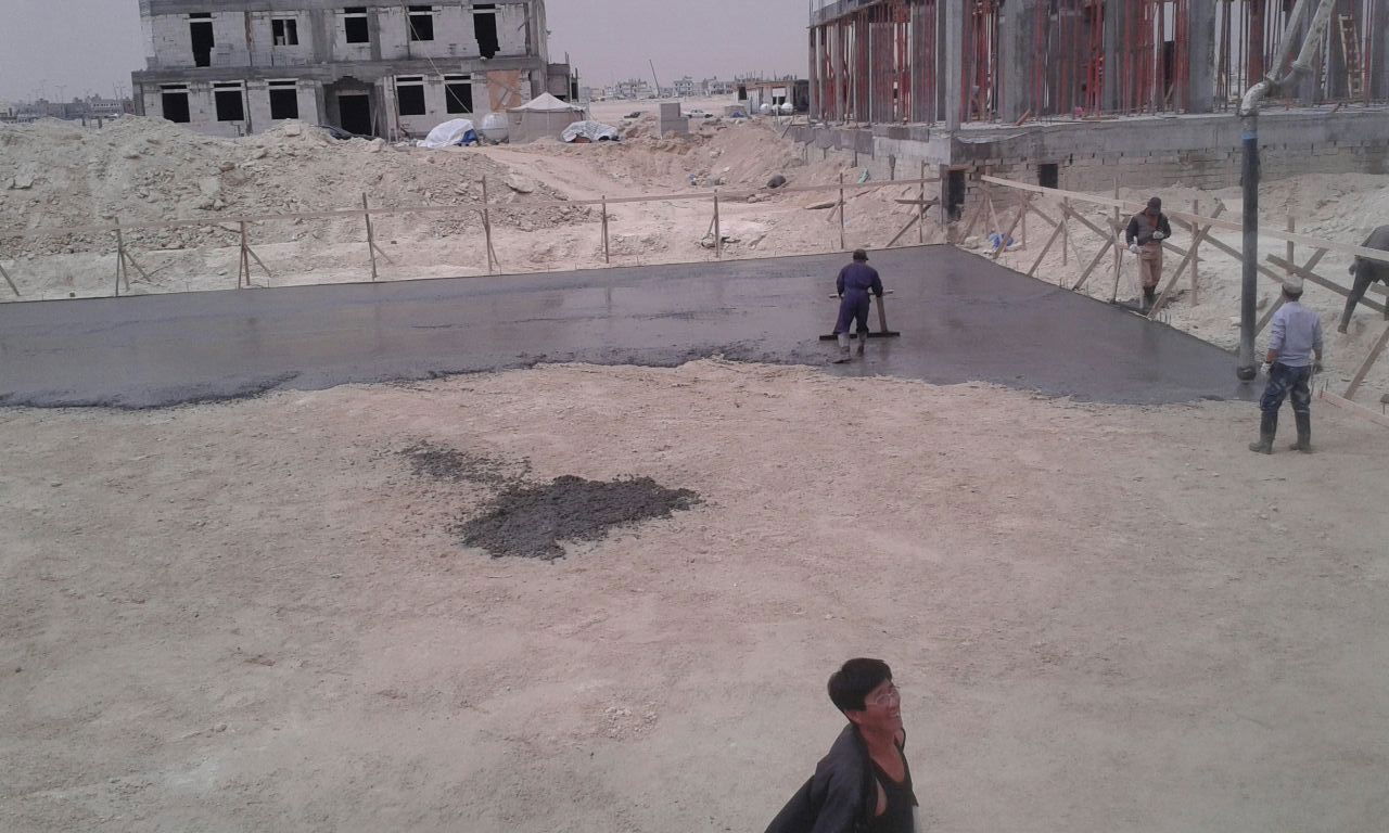 صب الخرسانة العادية