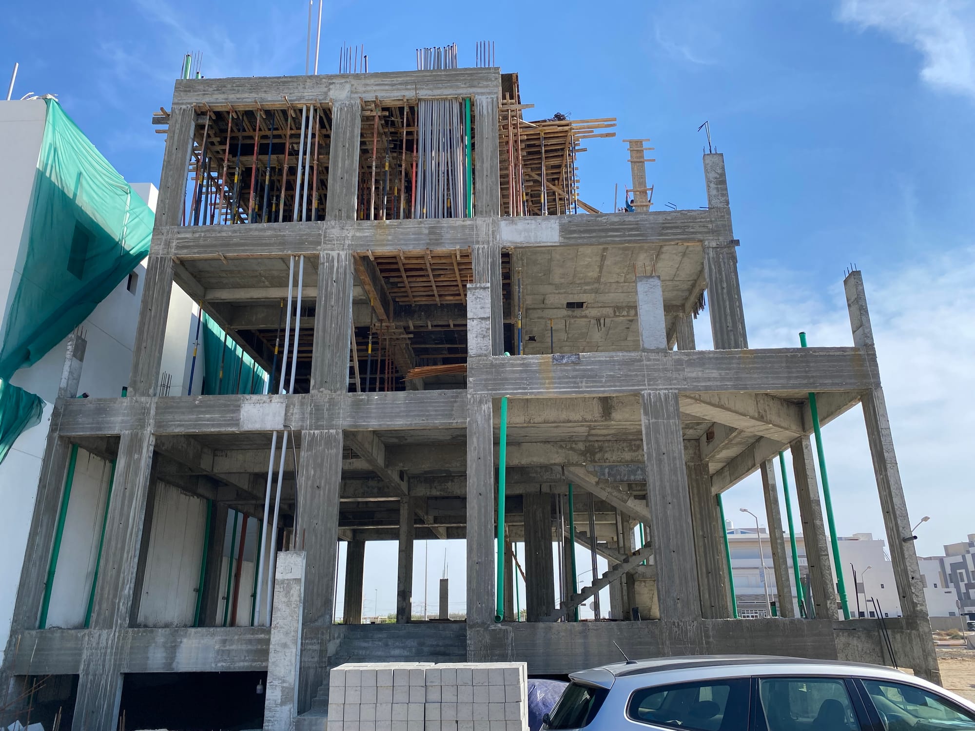 اعمال خرسانية متعددة