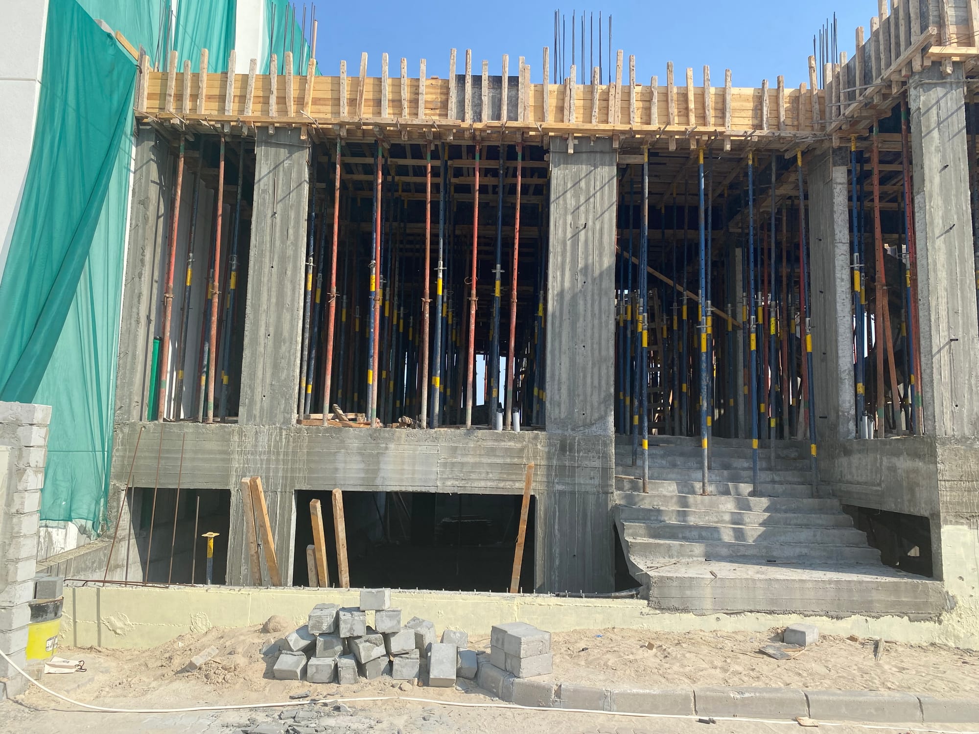 اعمال خرسانية متعددة