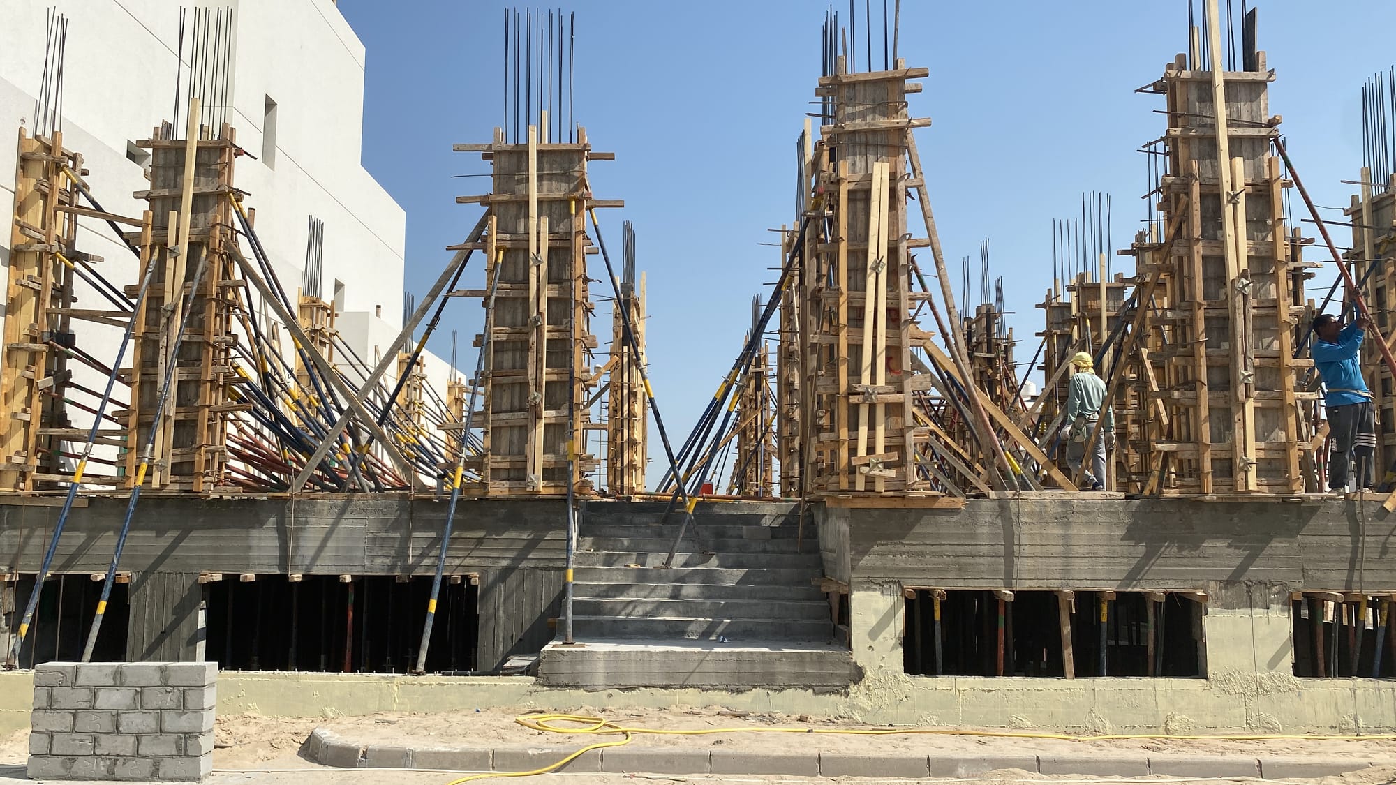 الاعمدة الخرسانية