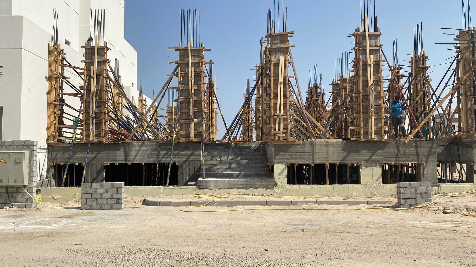 الاعمدة الخرسانية