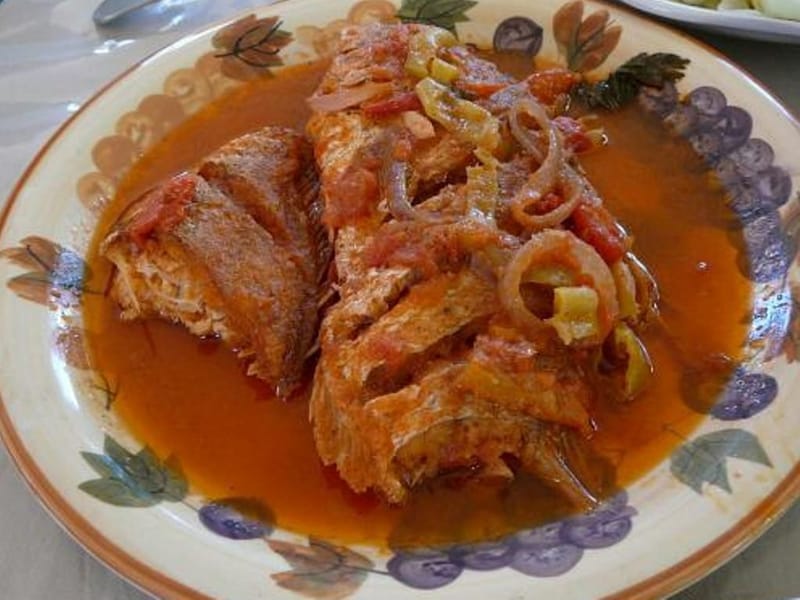 pescado guisado