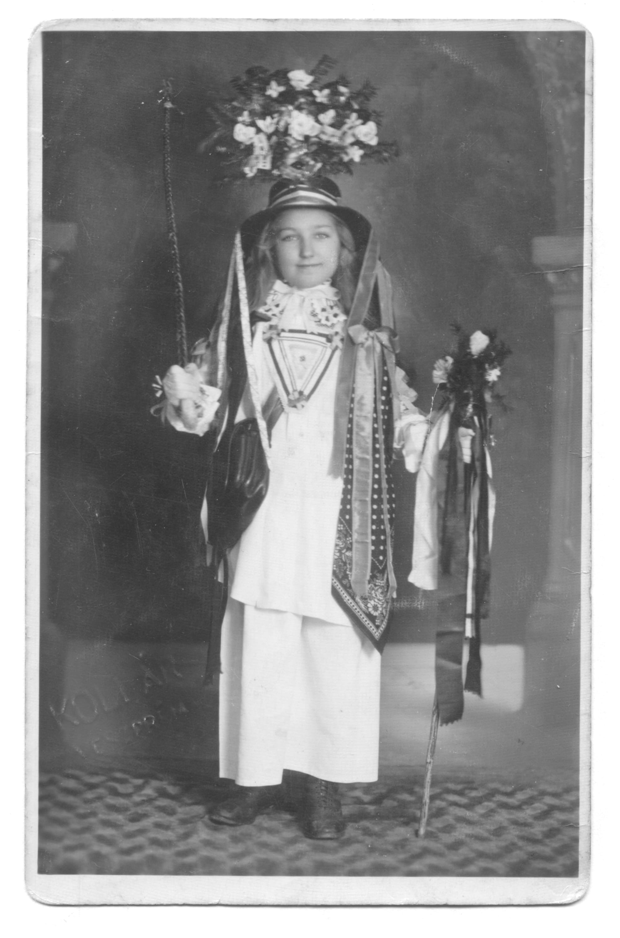 Az öltözet - Laczkó Dezső Múzeum Veszprém gyűjteményéből