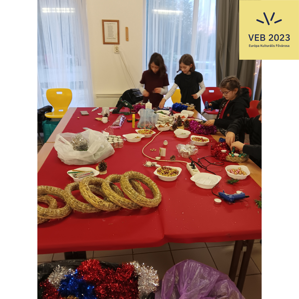 Kézműves programok