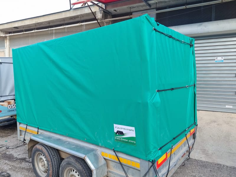 מוצרי ברזנט במגוון צבעים בהתאמה אישית 