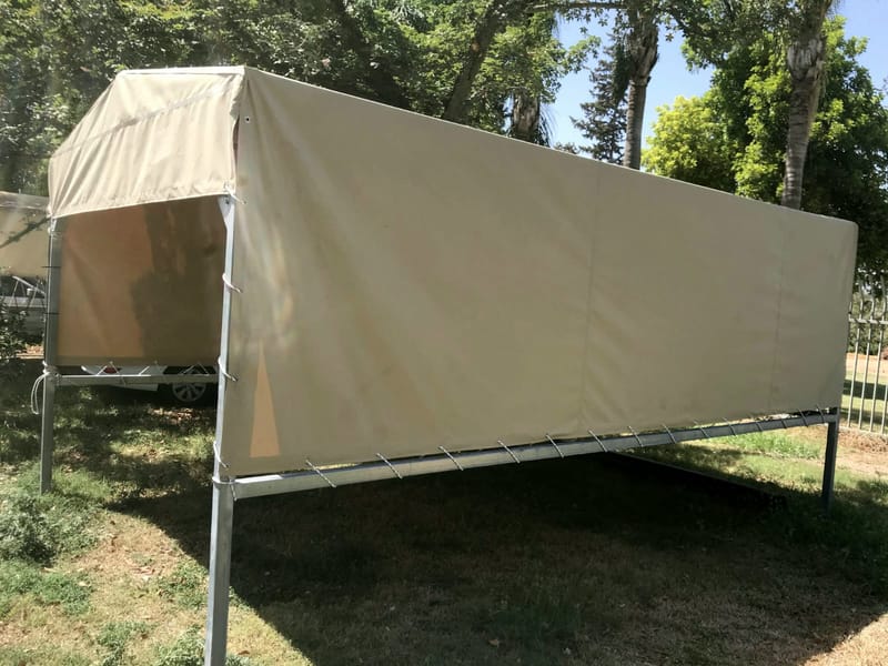 מגוון מוצרי ברזנט לפי דרישה