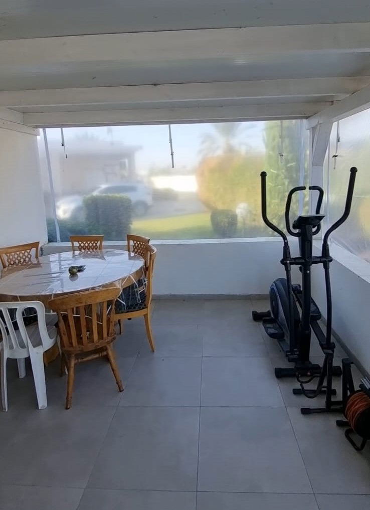 ברזנט לפי מידה אטום עם שקוף מותאם אישית