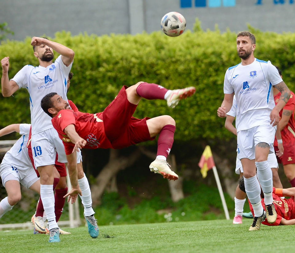 النجمة يقدم أفضل عروضه هذا الموسم ويغلب الراسينغ بسهولة في سداسية الآوائل