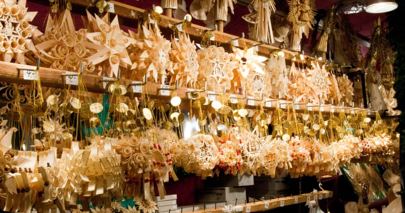Exodul decorațiunilor de Crăciun - efectul asupra mediului și alternative Eco