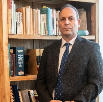 Dr Eyal Bressler