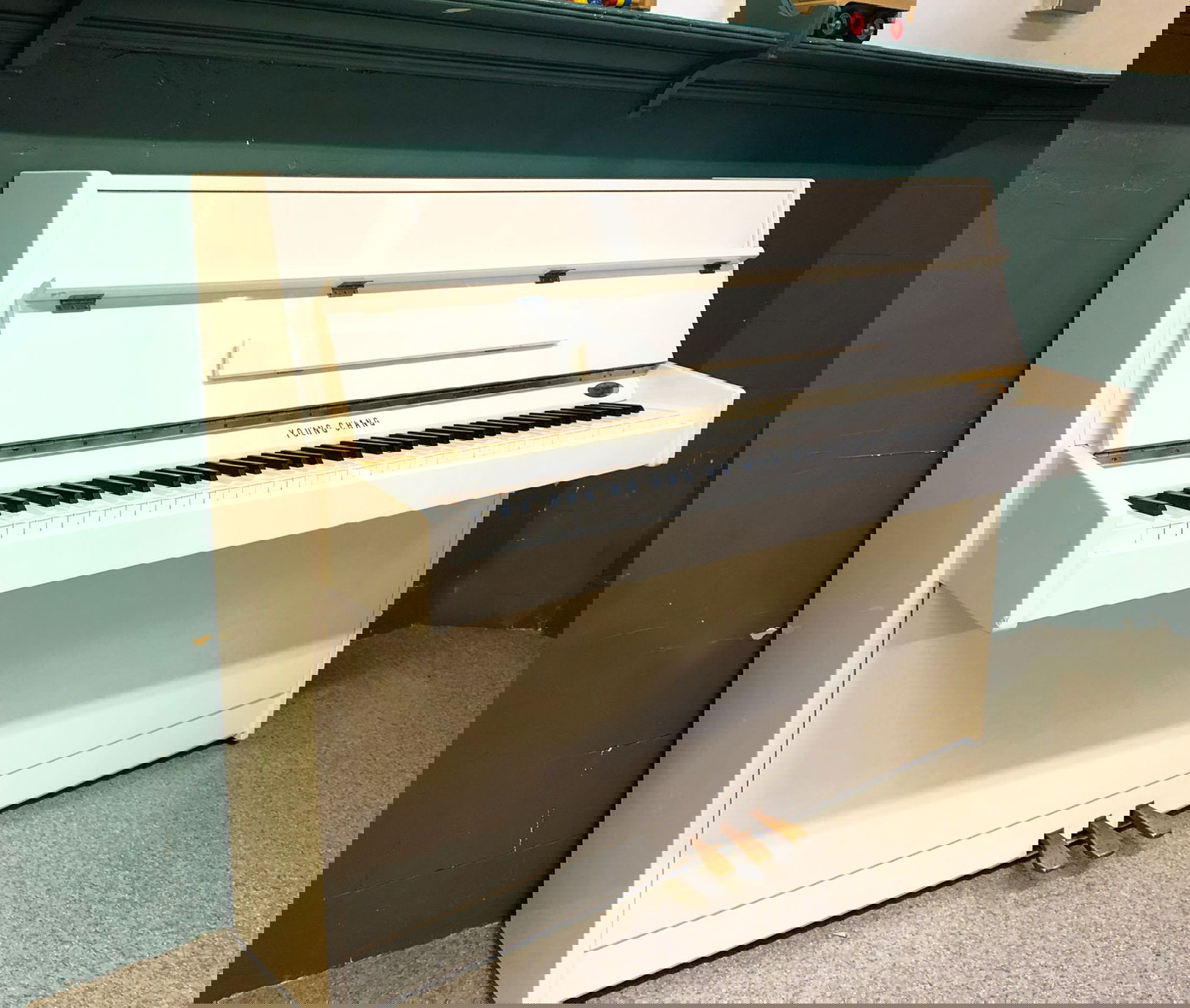 UN PIANO QUI NE SONNE PAS FAUX