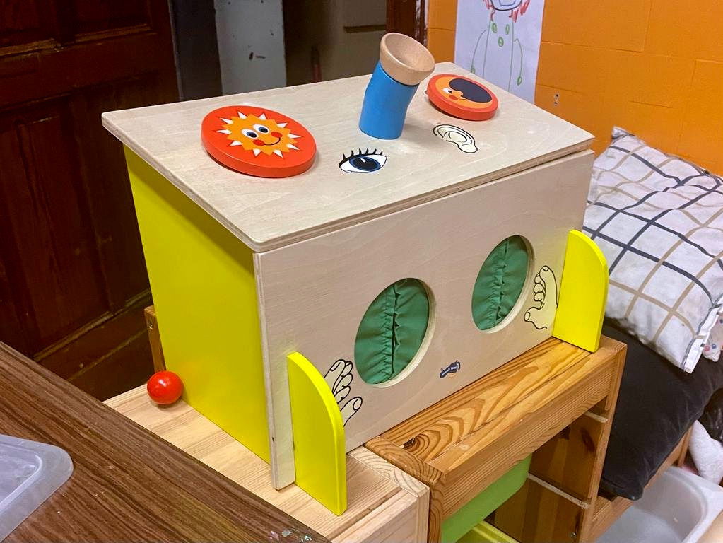 BOÎTES DES "3 SENS"