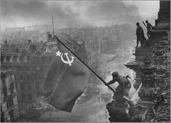 World War II May 2, 1945 Battle of Berlin, Raising a flag over the Reichstag is a historic