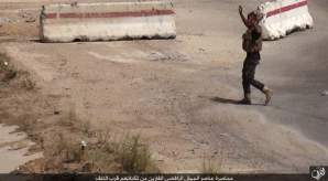 Isis War ISIS Shows Surrendering ‘Iraqi Soldiers’