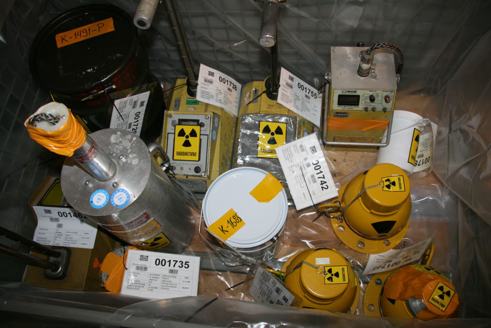 April 2010, Mayapuri radiological accident, India Killed 1