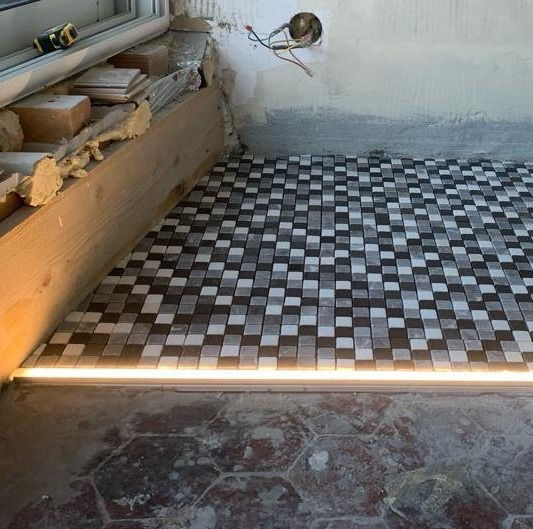 Ruban LEd douche italienne ©F.Dubois