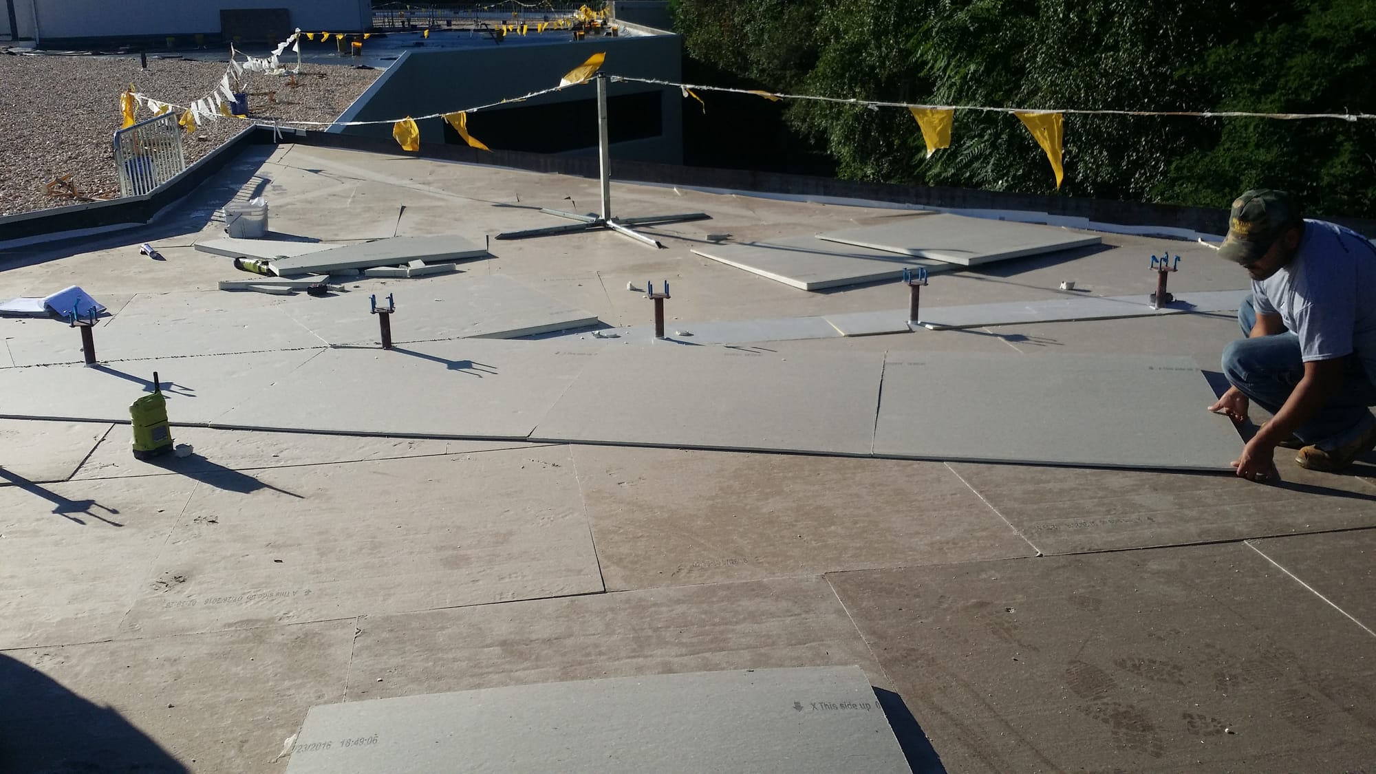 Green Roof System KEE Thermoplastic single ply membrane system.