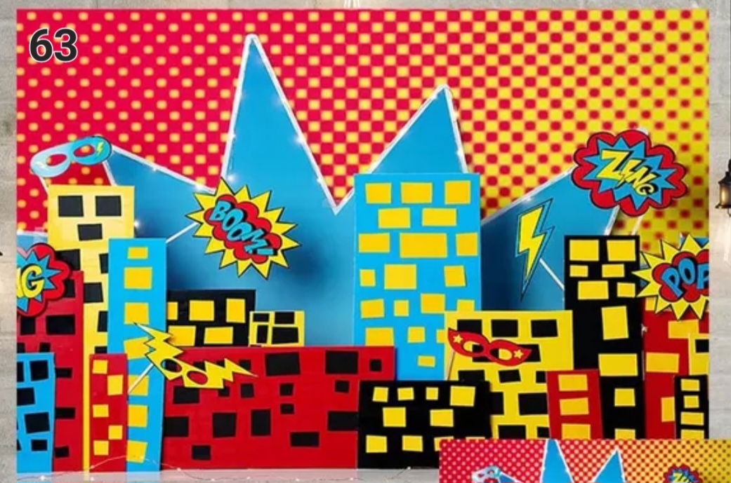 בסטודיו מגוון גדול של רקעים לבחירתכם. 