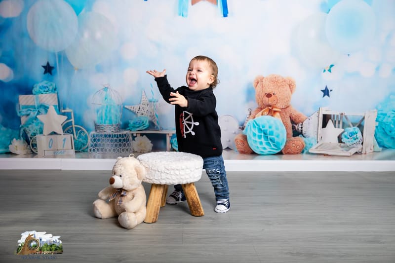 סמאשקייק, קייק סמאש או פשוט צילומי גיל שנה  רגעים מתוקים מחגיגת יום הולדת הראשונה של הבייבי.