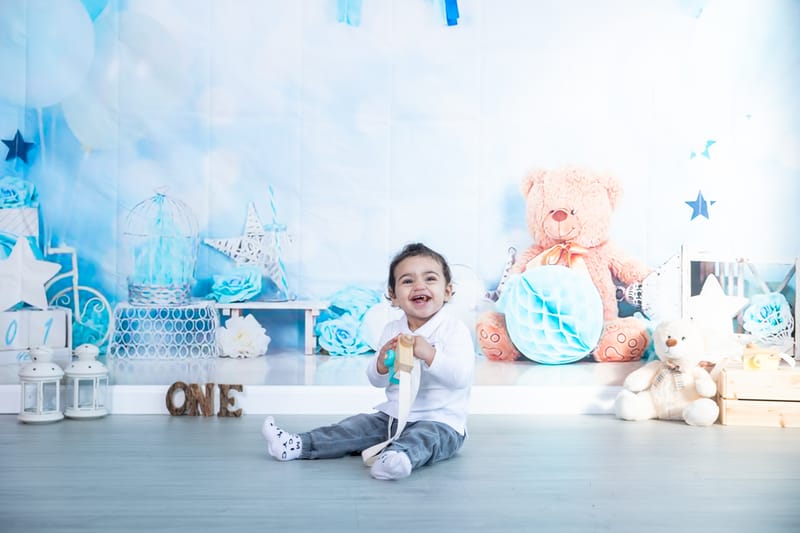 סמאשקייק, קייק סמאש או פשוט צילומי גיל שנה  רגעים מתוקים מחגיגת יום הולדת הראשונה של הבייבי.