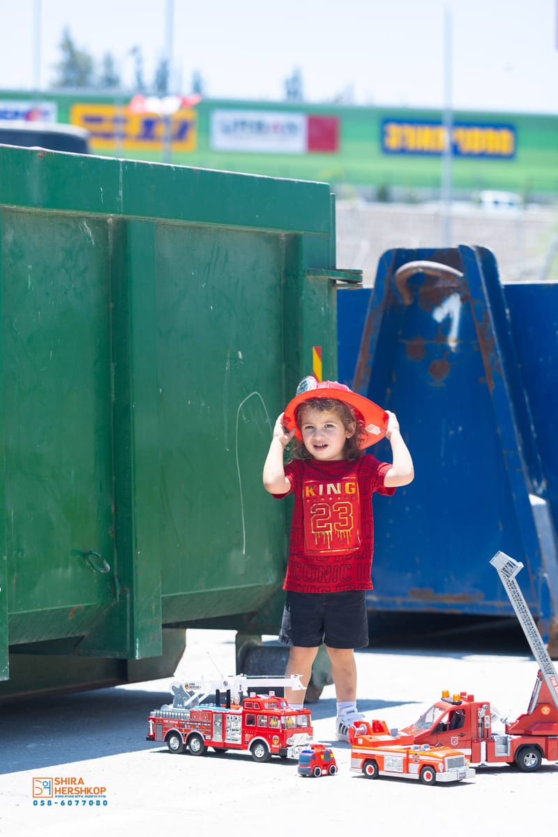 רגע לפני שהבייבי שלנו נהפך מפעוט לגבר קטנטן ניצור מזכרת בלתי נשכחת מהשיער שעוד רגע ונגזר.