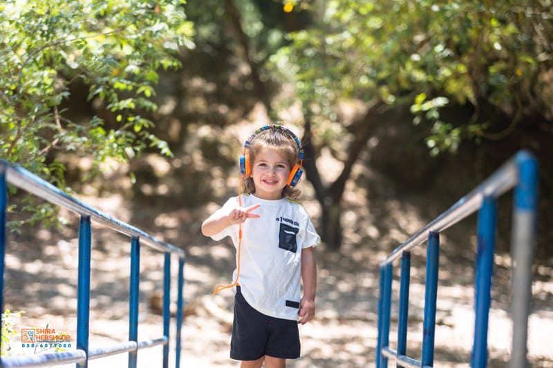 רגע לפני שהבייבי שלנו נהפך מפעוט לגבר קטנטן ניצור מזכרת בלתי נשכחת מהשיער שעוד רגע ונגזר.